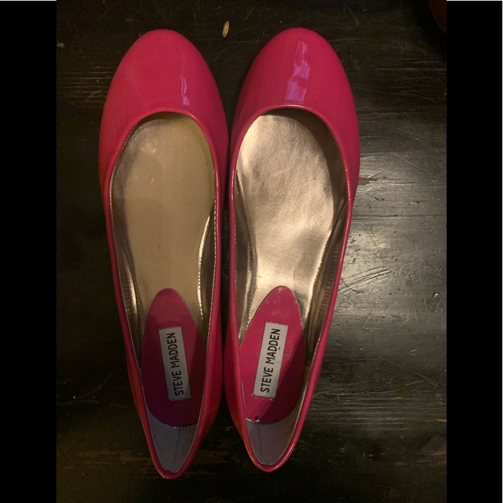 Steve Madden HOT Pink Flats